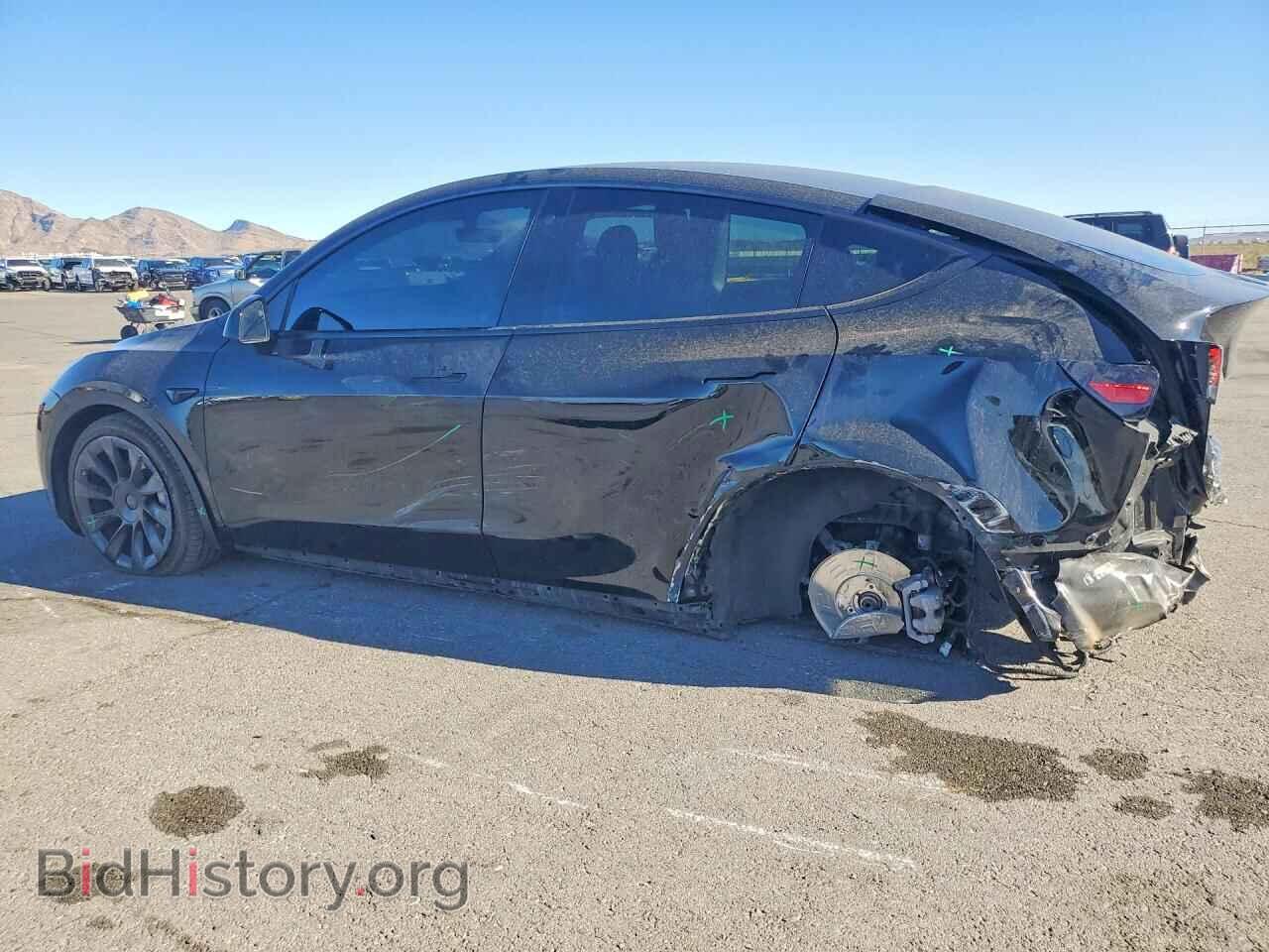2021 TESLA MODEL Y - VIN: 5YJYGDEE9MF183089 - Photo 2
