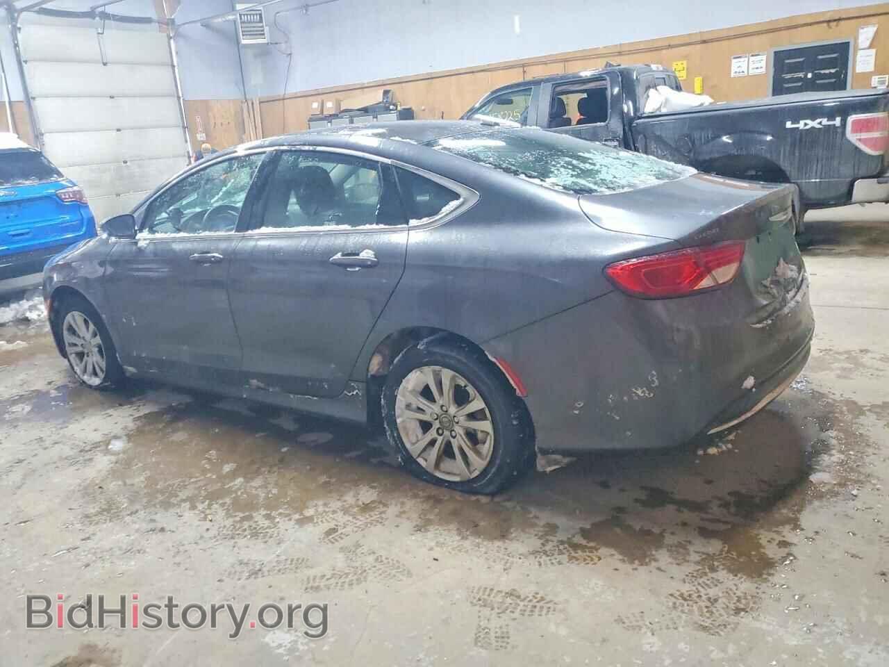 2015 CHRYSLER 200 - VIN: 1C3CCCABXFN638245 - Фото 2