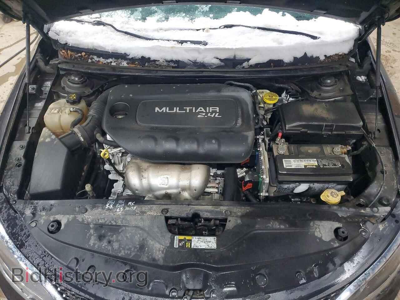 2015 CHRYSLER 200 - VIN: 1C3CCCABXFN638245 - Фото 11