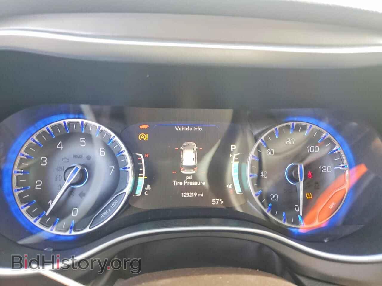2018 CHRYSLER PACIFICA - VIN: 2C4RC1EG5JR106347 - Фото 9