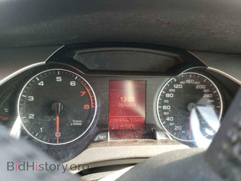 2010 Audi A4 (VIN WAUFFCFL3AN043230) — фото 9 из 12