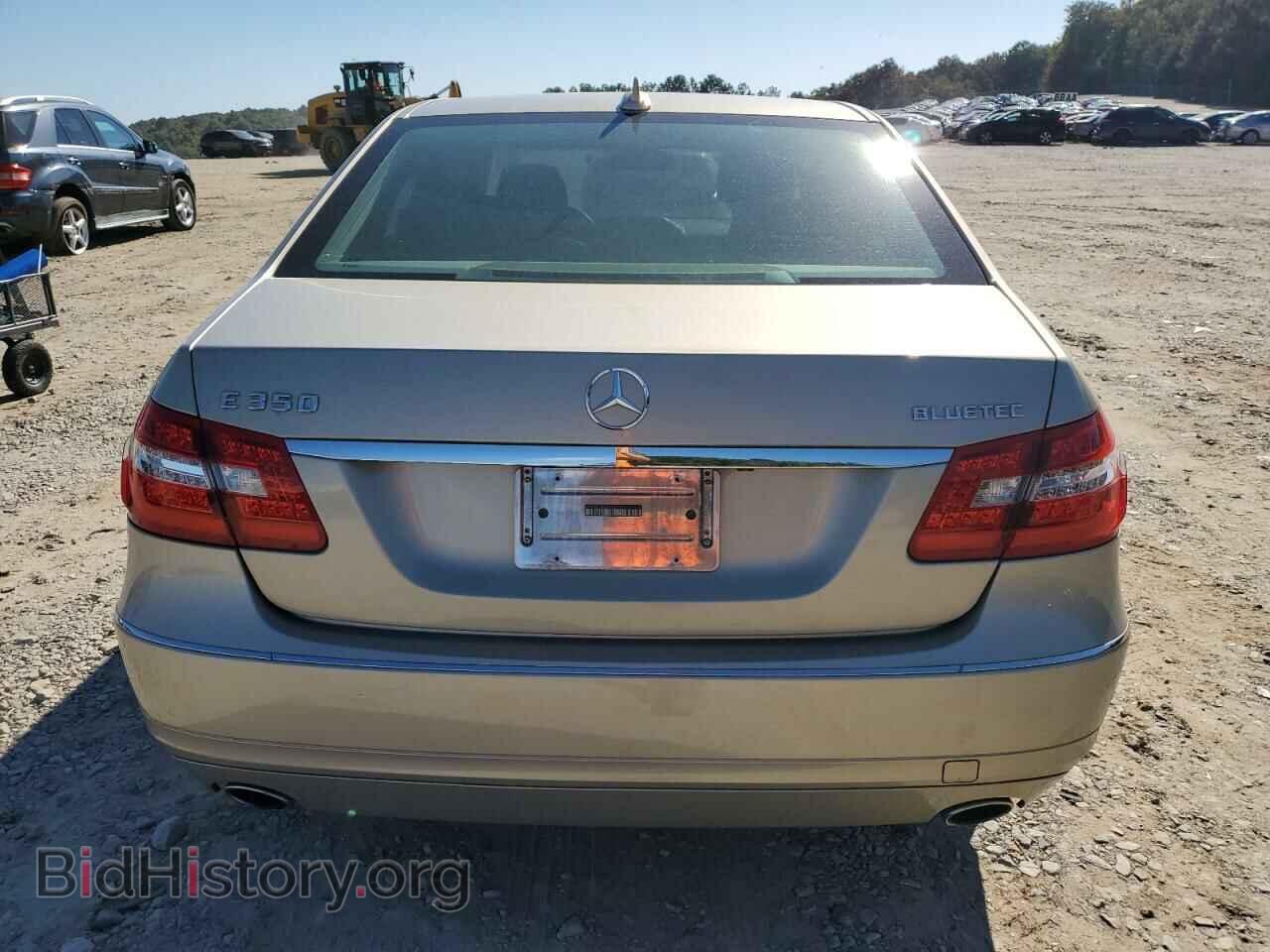 2011 MERCEDES-BENZ E-CLASS - VIN: WDDHF2EB2BA323752 - Фото 6