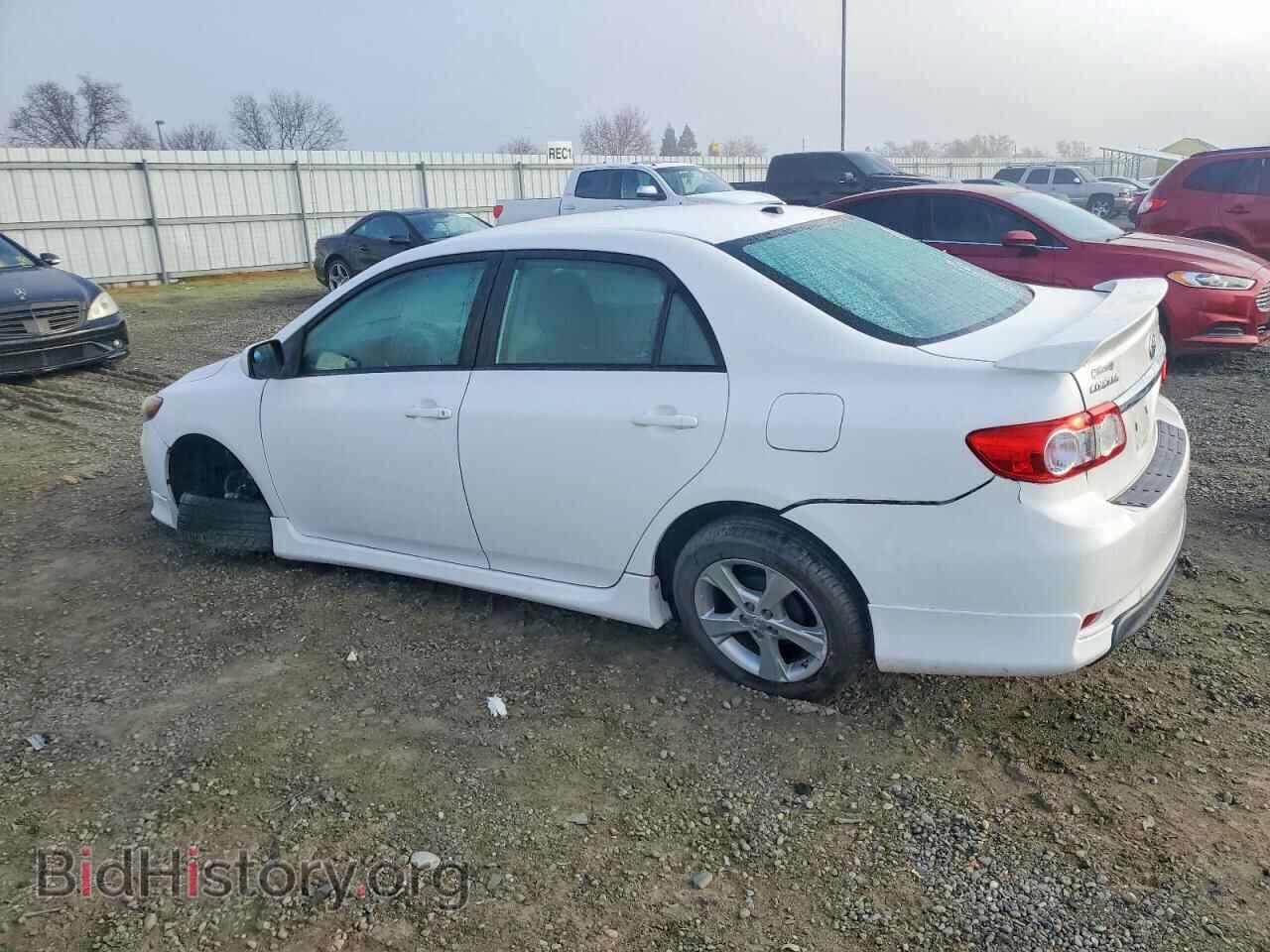 2011 TOYOTA COROLLA - VIN: 2T1BU4EE5BC737616 - Фото 2