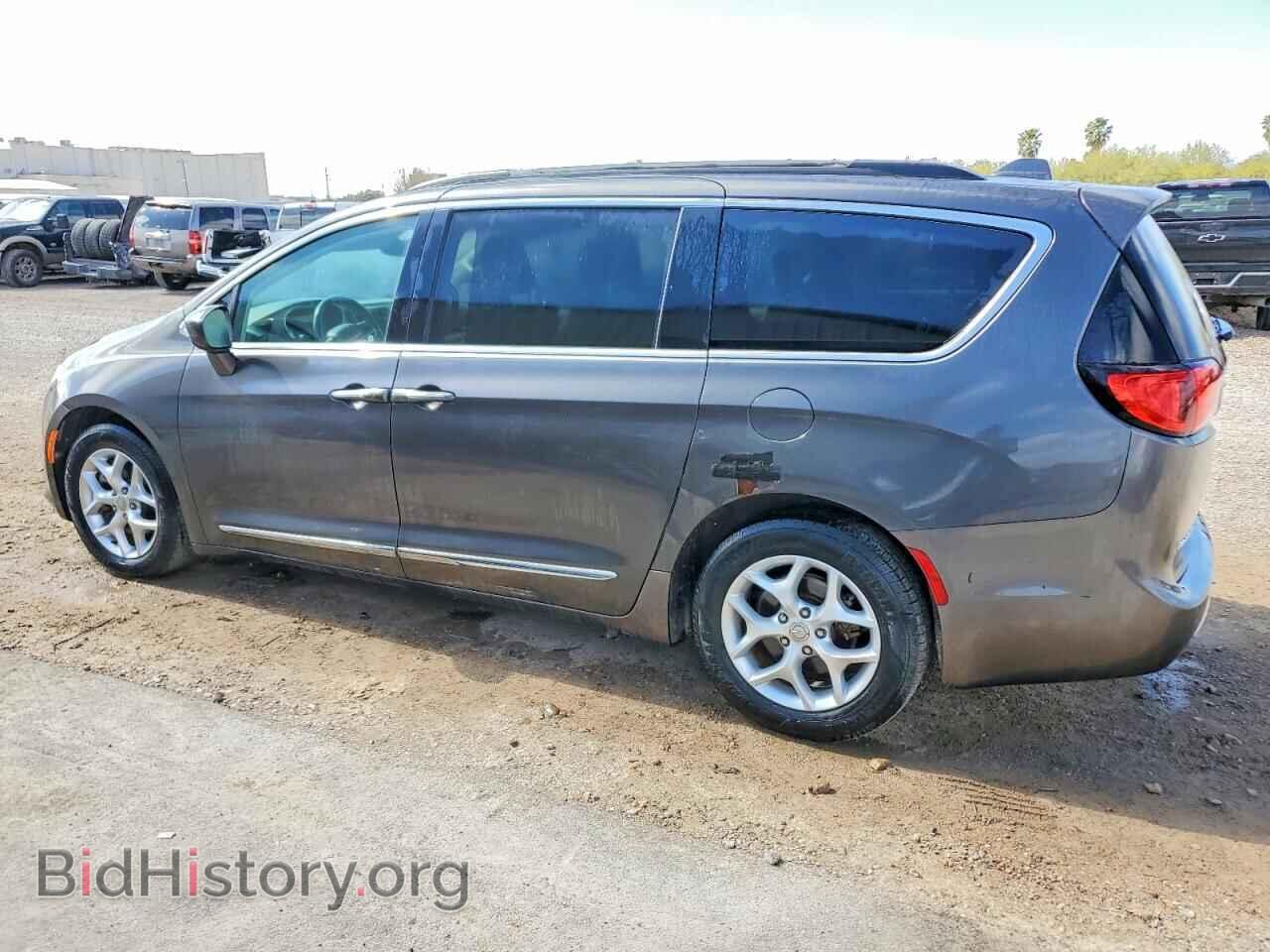 2017 CHRYSLER PACIFICA - VIN: 2C4RC1BG3HR803577 - Фото 2