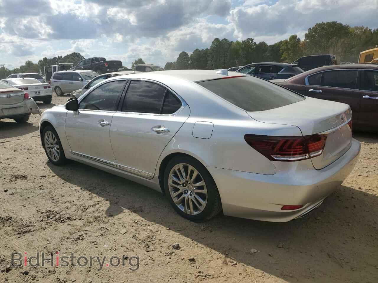 2016 LEXUS LS460 - VIN: JTHBL5EF8G5142053 - Фото 2