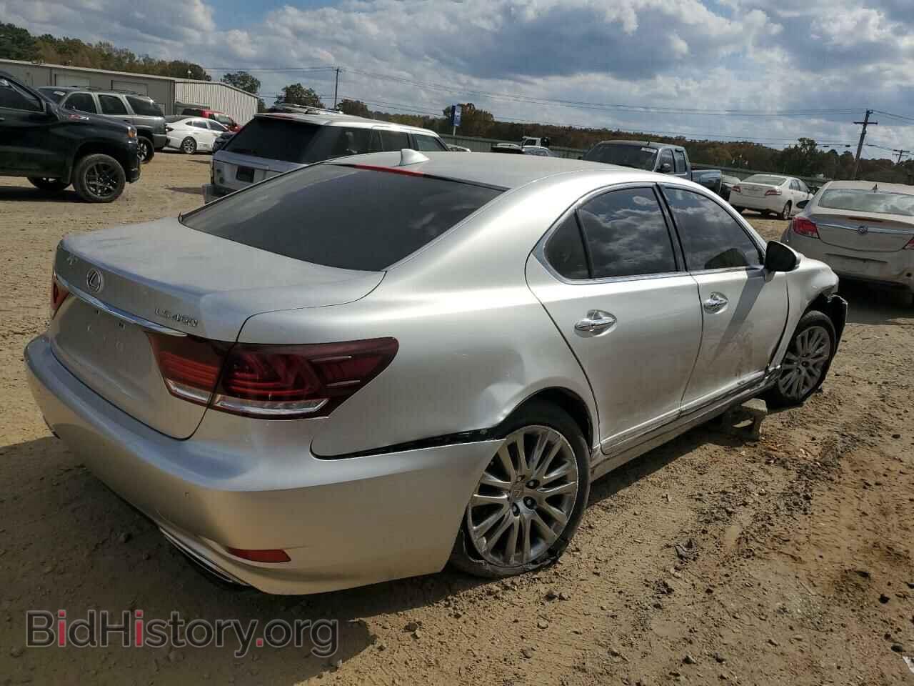 2016 LEXUS LS460 - VIN: JTHBL5EF8G5142053 - Фото 3