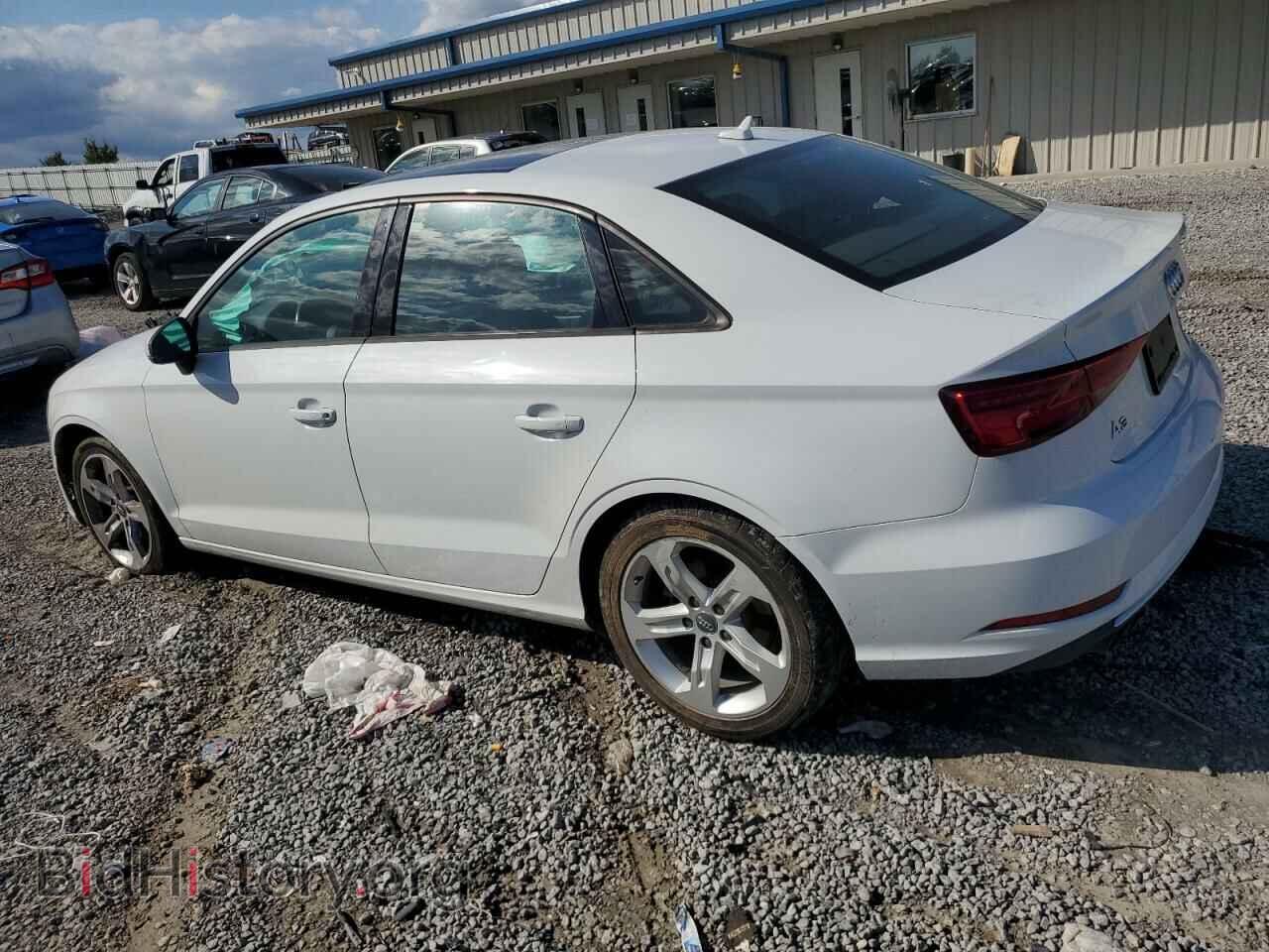 2018 AUDI A3 - VIN: WAUAUHFF1J1019202 - Фото 2