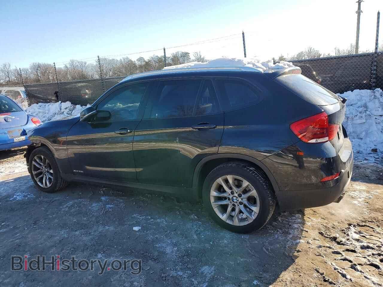 2015 BMW X1 - VIN: WBAVL1C59FVY34397 - Фото 2