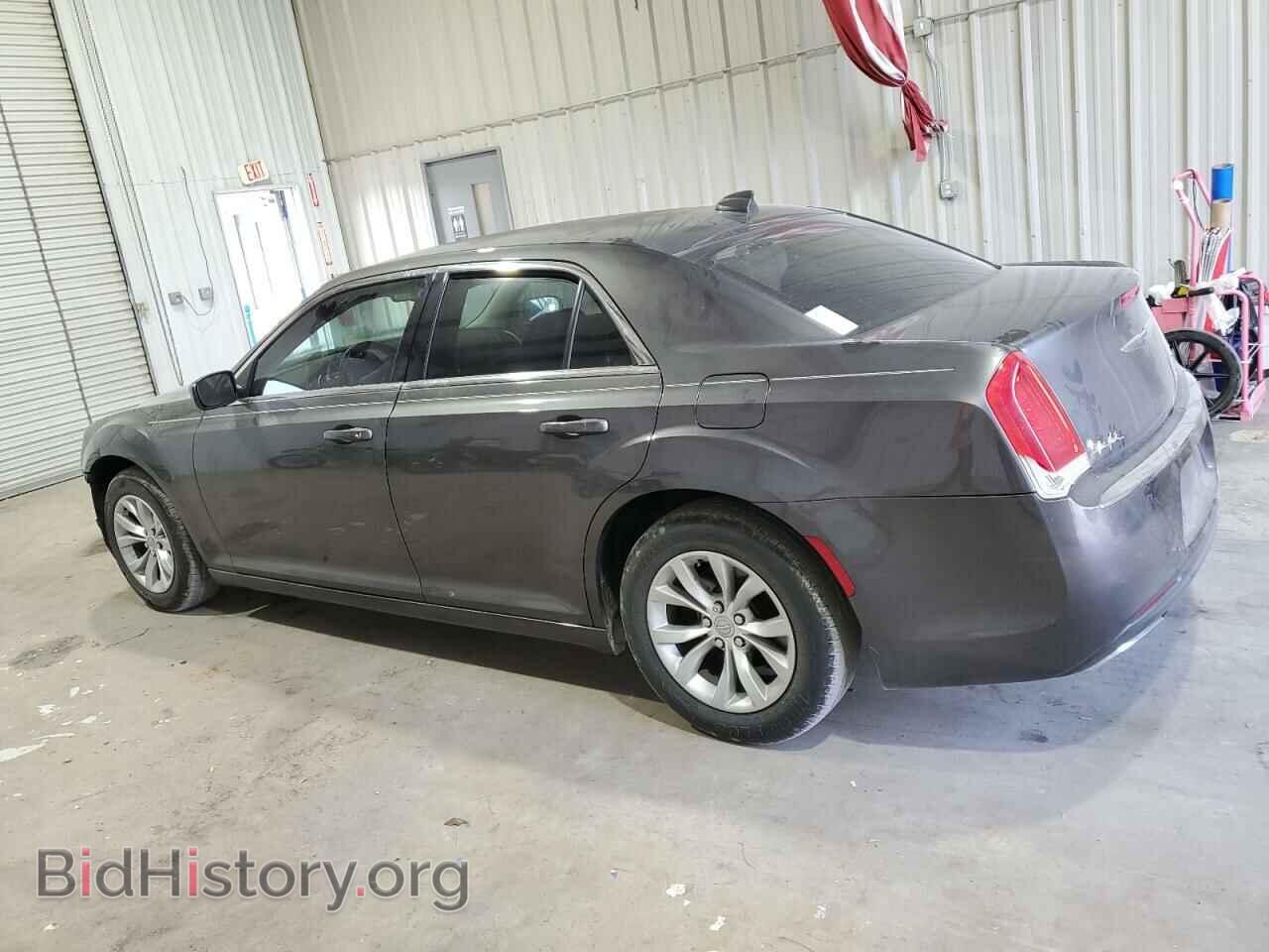 2015 CHRYSLER 300 - VIN: 2C3CCAAG9FH766520 - Фото 2