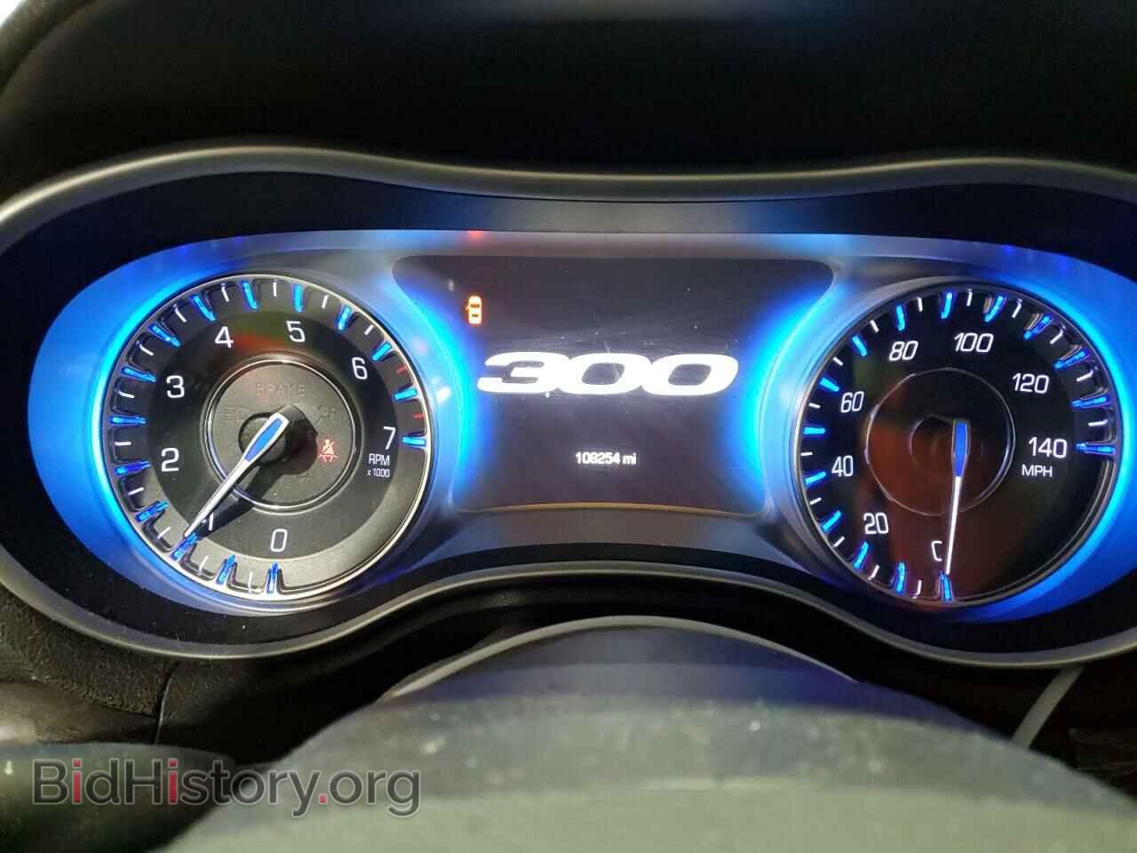 2015 CHRYSLER 300 - VIN: 2C3CCAAG9FH766520 - Фото 9