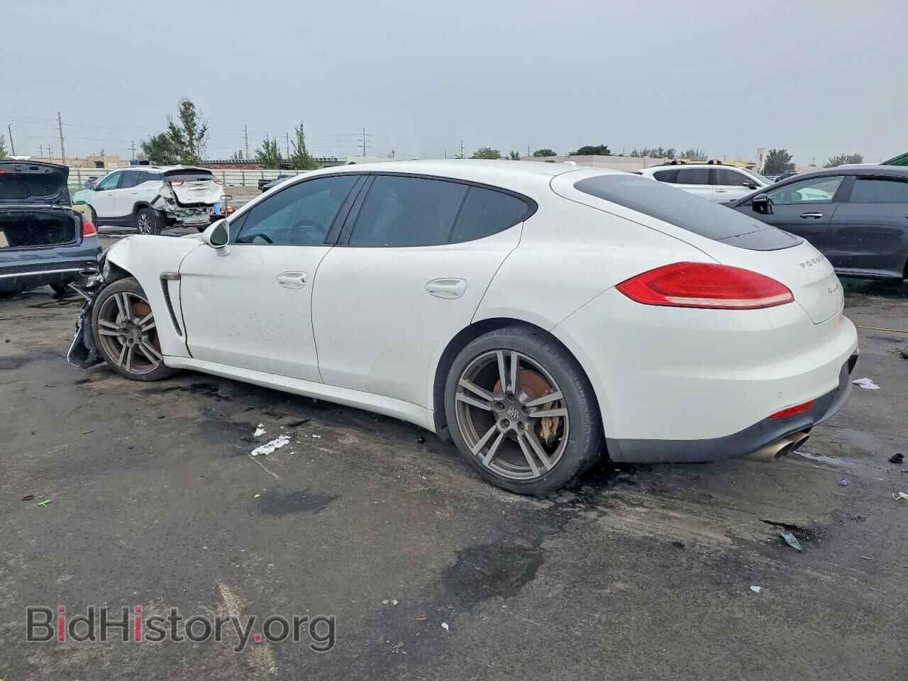 2014 PORSCHE PANAMERA - VIN: WP0AB2A74EL055532 - Фото 2