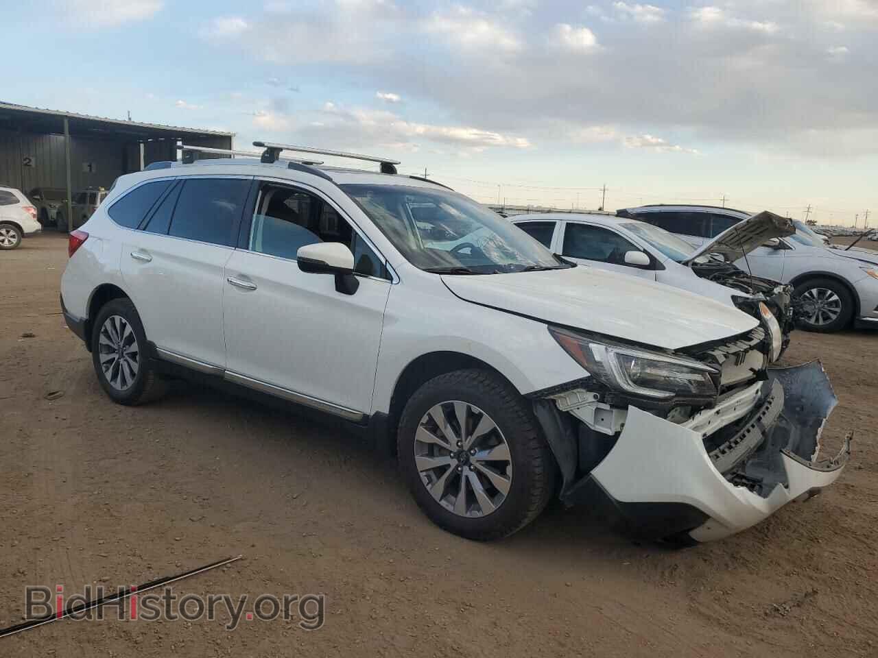 2018 SUBARU OUTBACK - VIN: 4S4BSATC7J3230709 - Фото 4