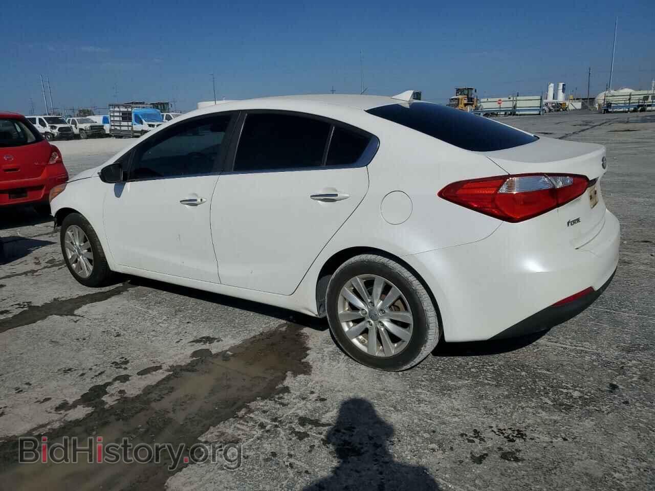2014 KIA FORTE - VIN: KNAFX4A88E5174682 - Фото 2