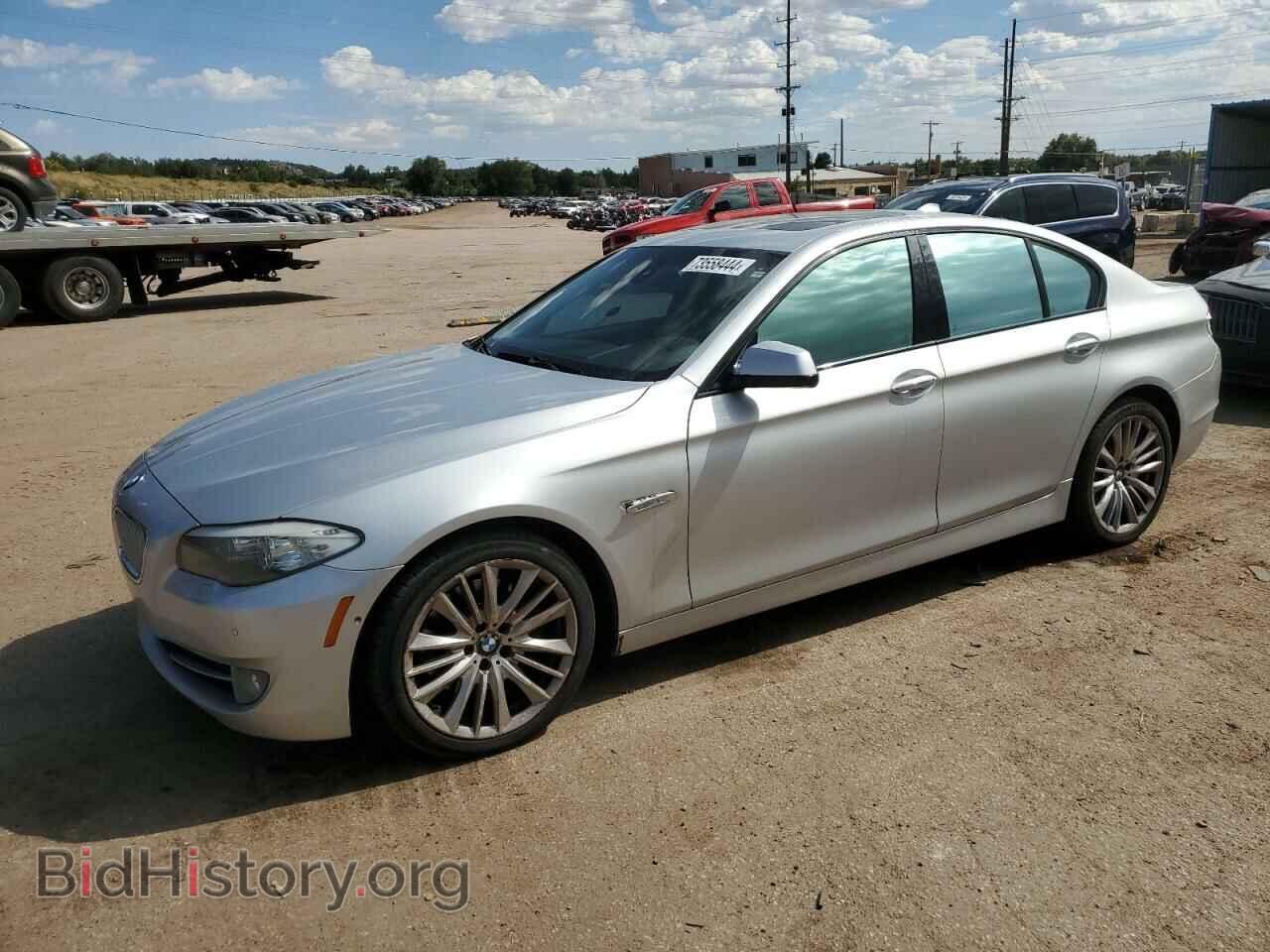 Фотография WBAFR9C5XBC270329 - BMW 5 SERIES 2011