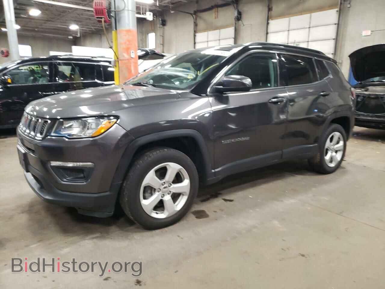 Фотография 3C4NJDBB0JT245779 - JEEP COMPASS 2018