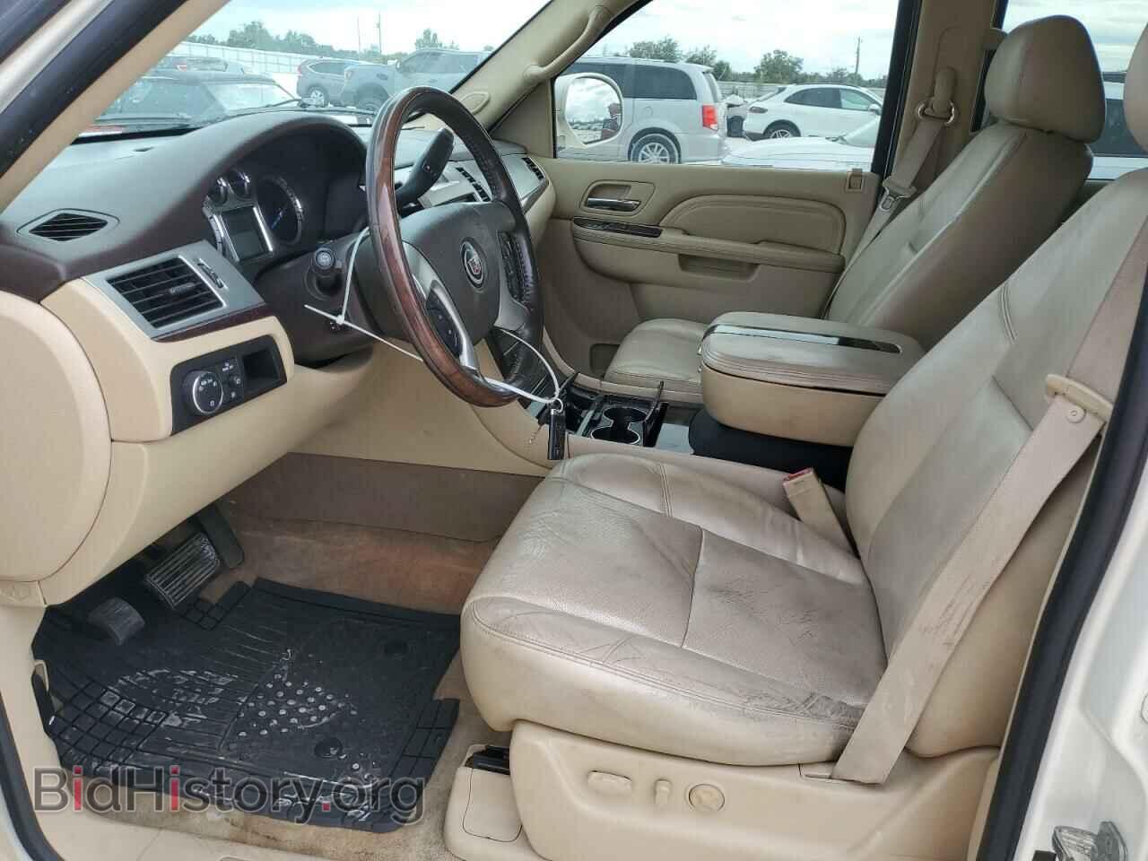 2011 CADILLAC ESCALADE - VIN: 1GYS3CEF3BR142799 - Фото 7