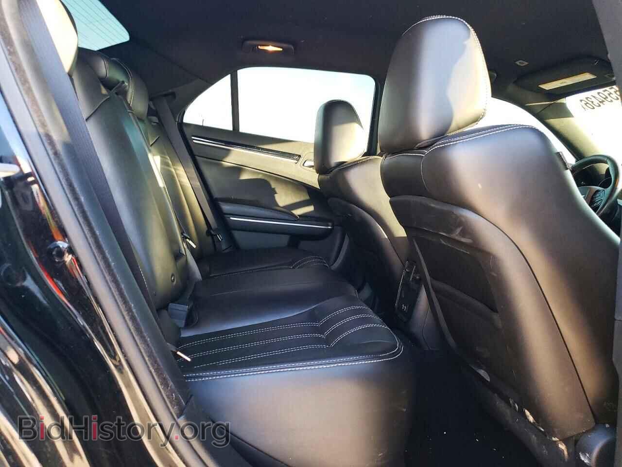 2020 CHRYSLER 300 - VIN: 2C3CCAGG7LH180868 - Photo 10