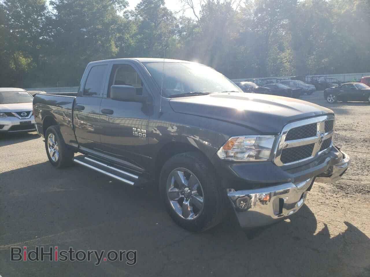 2019 RAM 1500 - VIN: 1C6RR6FG3KS539988 - Фото 4