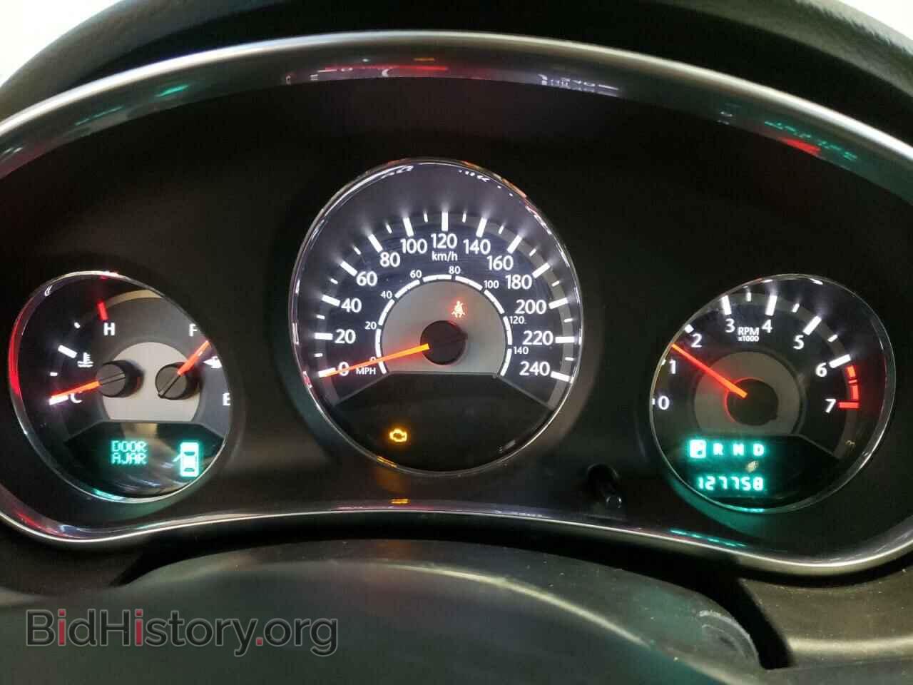 2012 CHRYSLER 200 - VIN: 1C3CCBCG9CN266864 - Фото 9