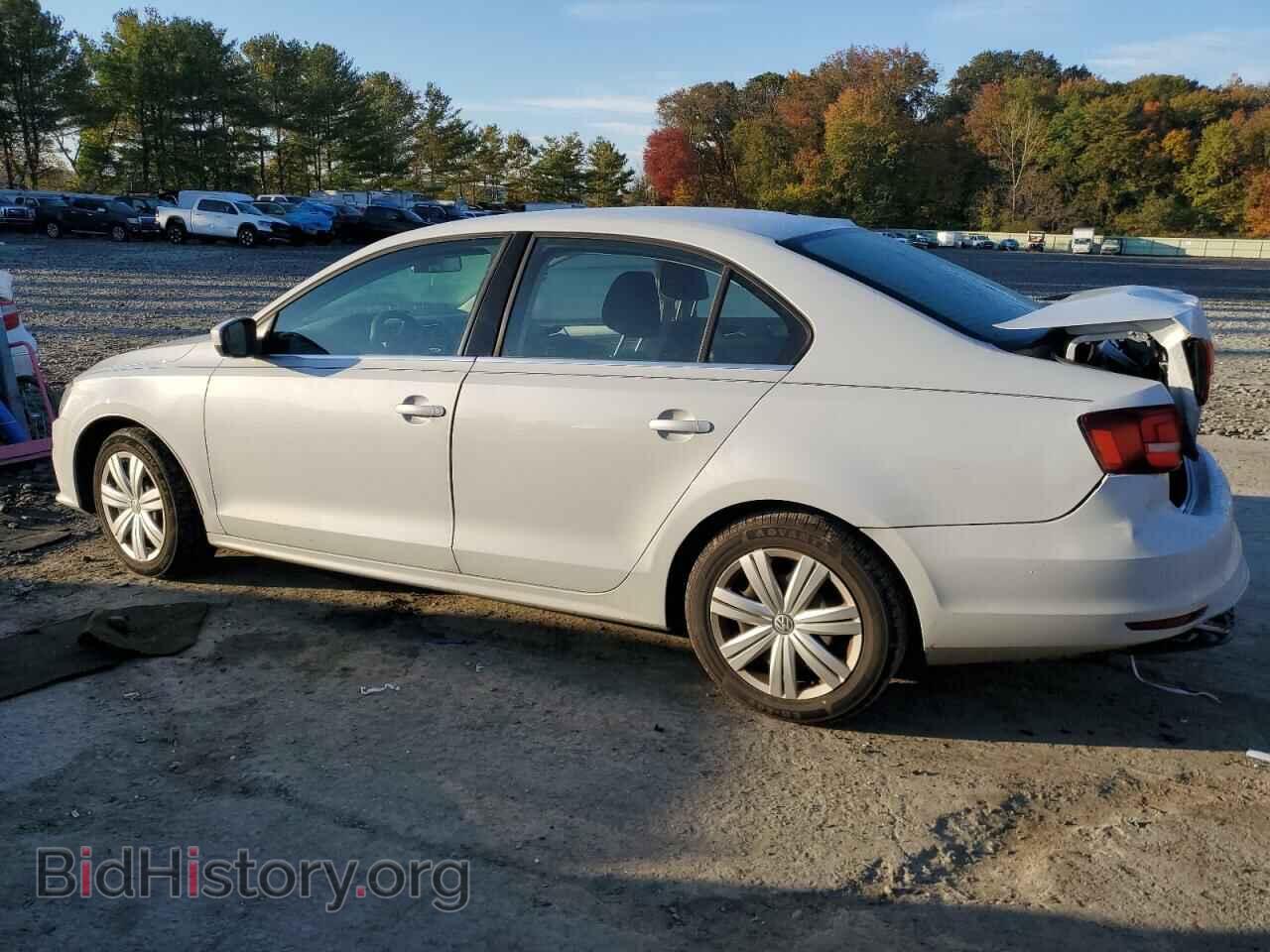 2017 VOLKSWAGEN JETTA - VIN: 3VW2B7AJ6HM291936 - Photo 2
