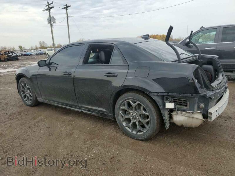 2017 Chrysler 300 (VIN 2C3CCAGG8HH631104) — фото 2 из 12