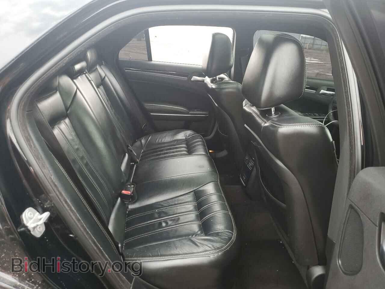 2017 CHRYSLER 300 - VIN: 2C3CCAGG8HH631104 - Фото 10
