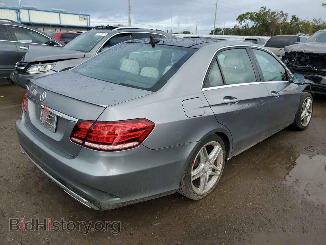 2014 MERCEDES-BENZ E-CLASS - VIN: WDDHF5KB3EB070302 - Фото 3