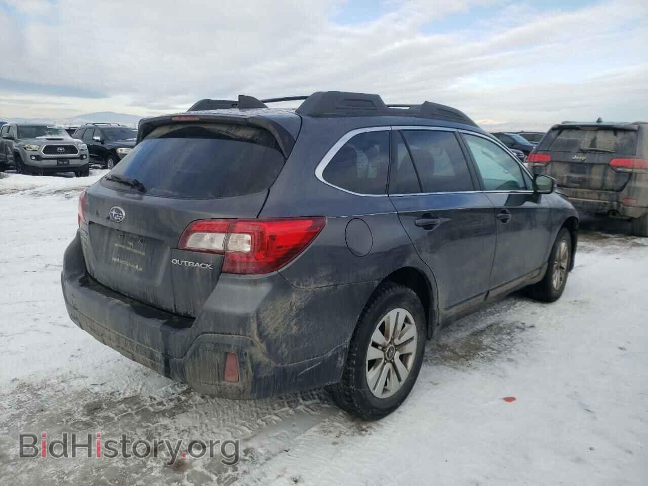 2018 SUBARU OUTBACK - VIN: 4S4BSAFC0J3345308 - Фото 3