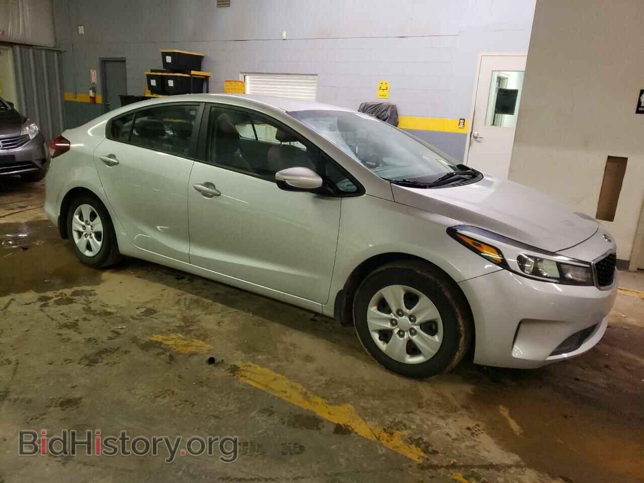 2017 KIA FORTE - VIN: 3KPFK4A76HE117981 - Фото 4