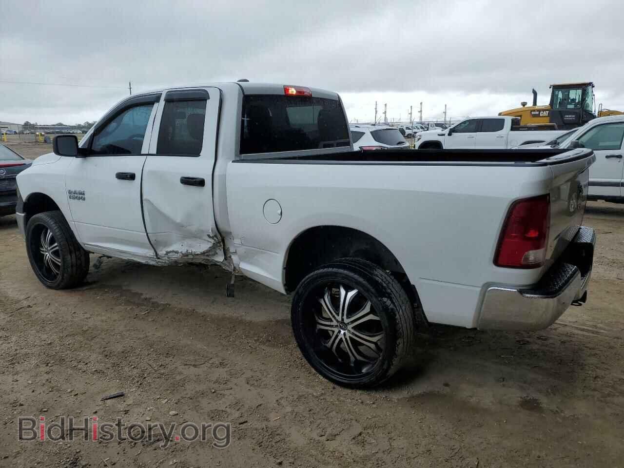 2018 RAM 1500 - VIN: 1C6RR6FG1JS171115 - Фото 2