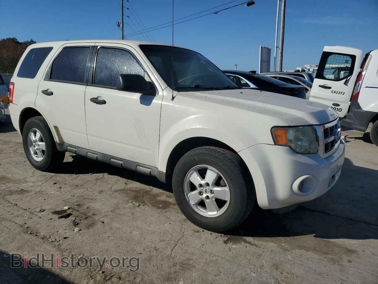 2010 FORD ESCAPE - VIN: 1FMCU0C70AKD16736 - Фото 4