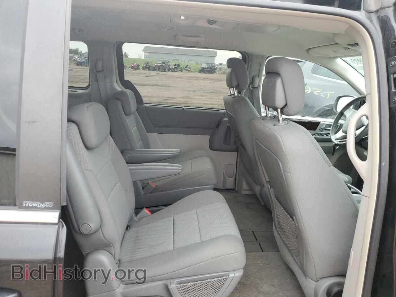 2010 CHRYSLER MINIVAN - VIN: 2A4RR5D1XAR299592 - Photo 11