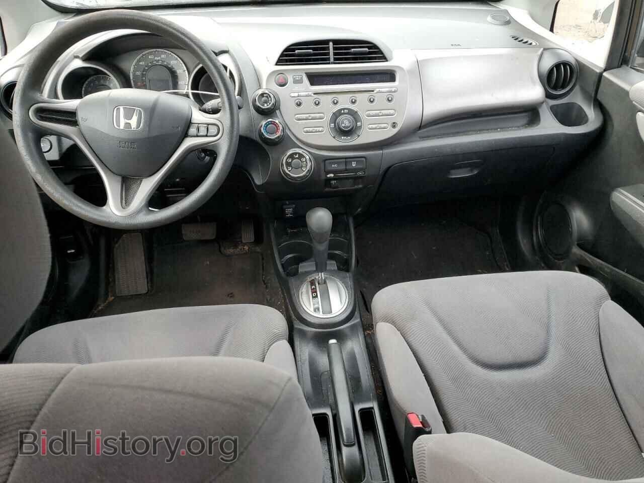 2011 HONDA FIT - VIN: JHMGE8H33BS001632 - Фото 8