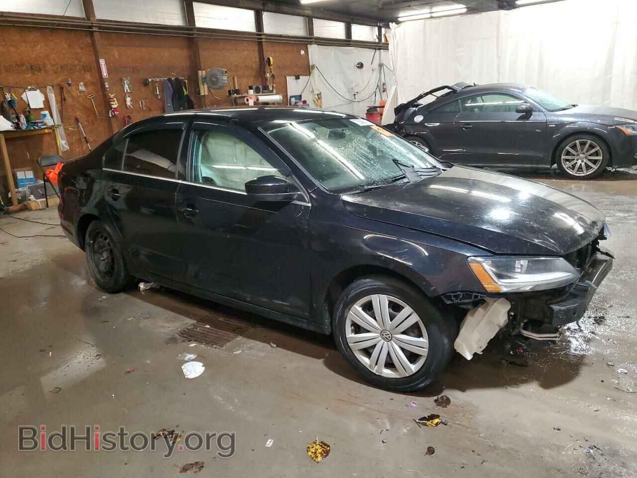 2017 VOLKSWAGEN JETTA - VIN: 3VW2B7AJ2HM390642 - Фото 4