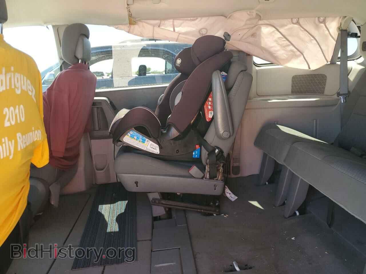 2010 CHRYSLER MINIVAN - VIN: 2A4RR5D18AR492680 - Фото 11