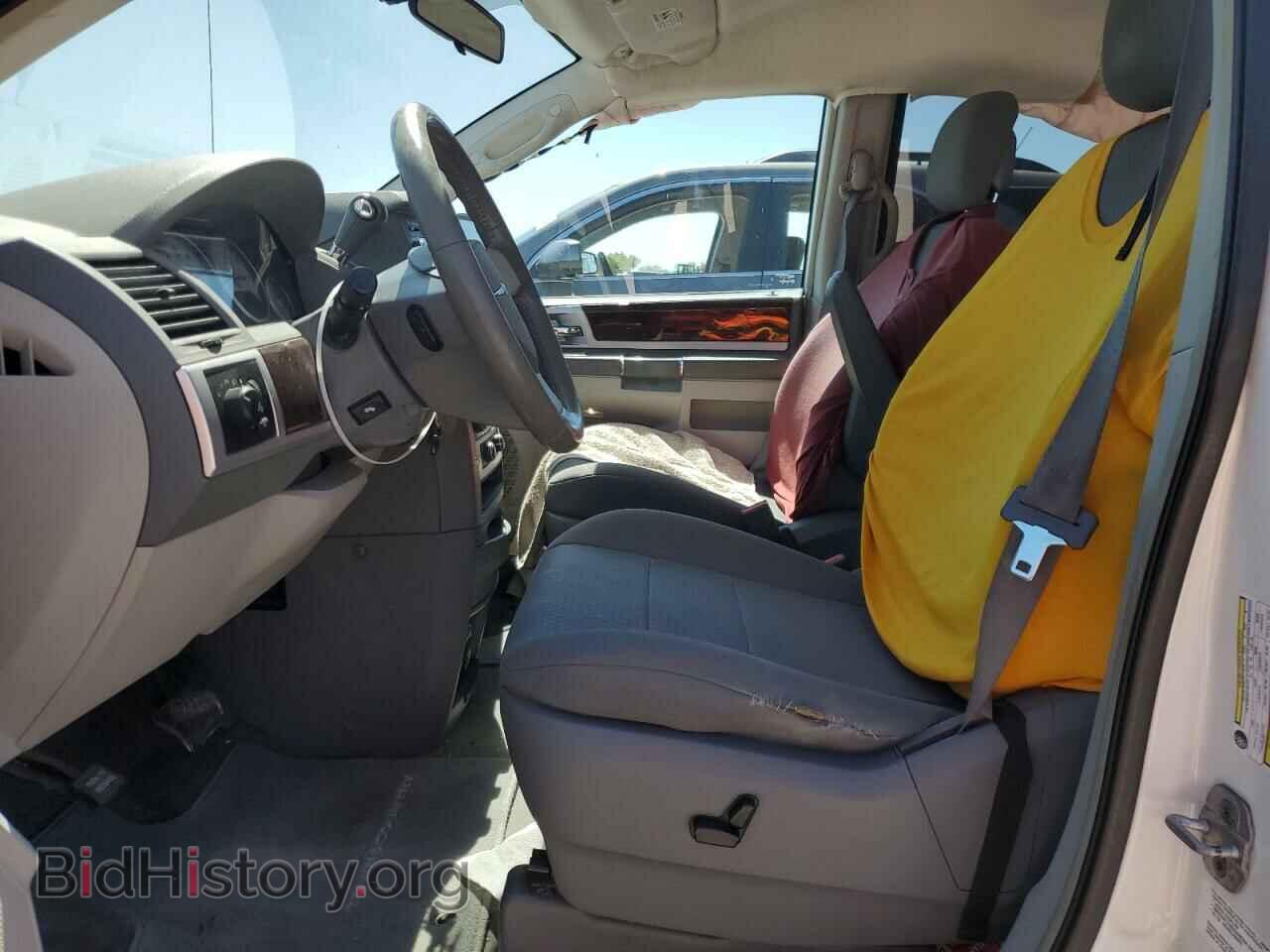2010 CHRYSLER MINIVAN - VIN: 2A4RR5D18AR492680 - Фото 7