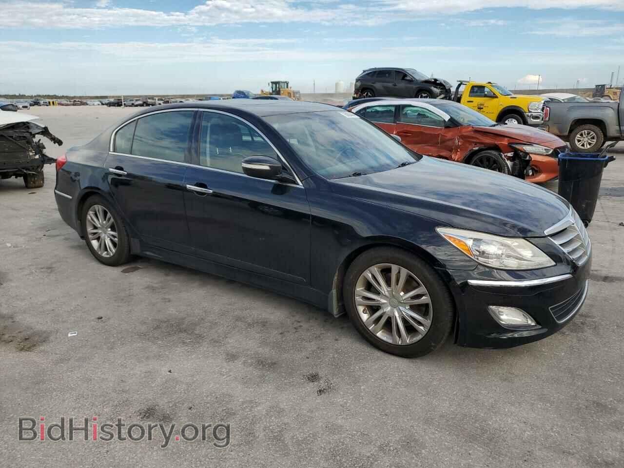 2013 HYUNDAI GENESIS - VIN: KMHGC4DD8DU257329 - Фото 4