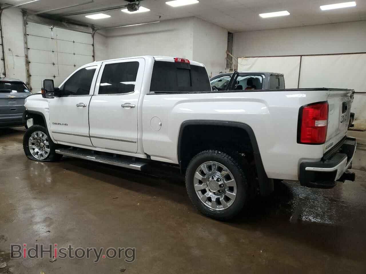 2018 GMC SIERRA - VIN: 1GT12UEY2JF287487 - Фото 2