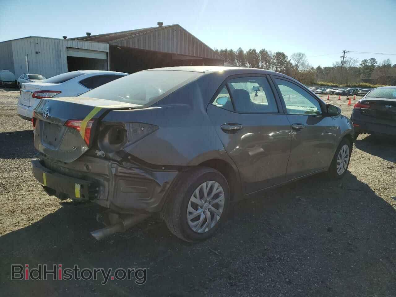 2017 TOYOTA COROLLA - VIN: 5YFBURHE2HP660267 - Фото 3