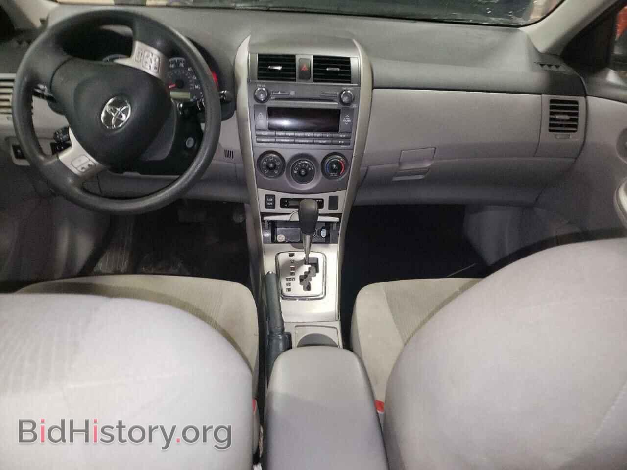 2011 TOYOTA COROLLA - VIN: 2T1BU4EE3BC721172 - Фото 8