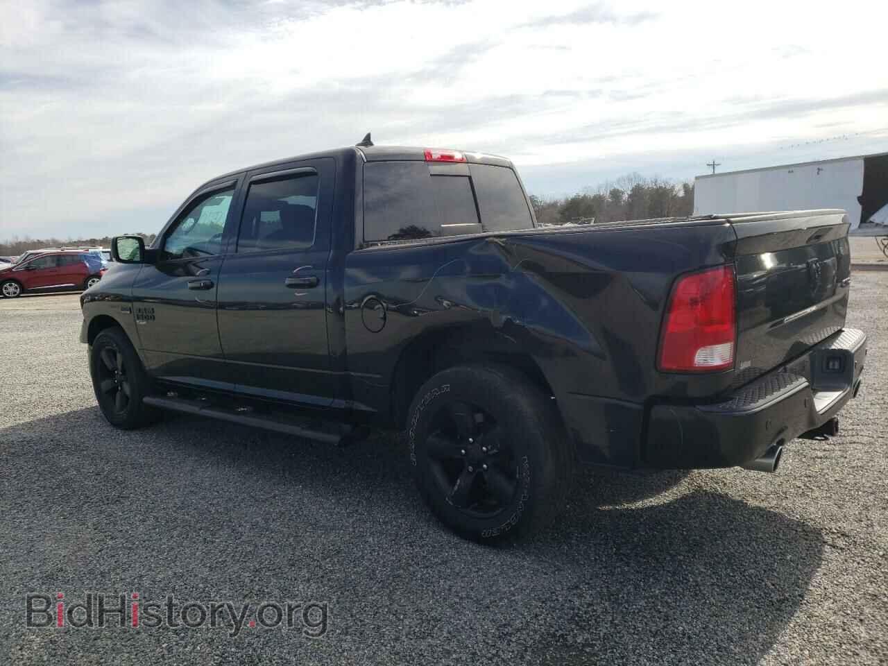 2019 RAM 1500 - VIN: 1C6RR7LT3KS569936 - Фото 2