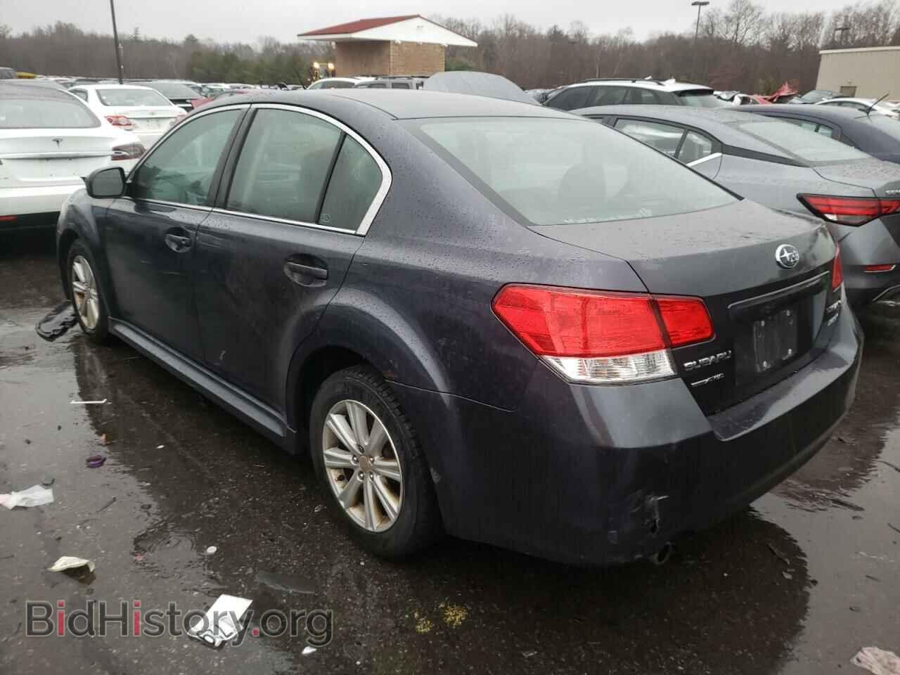 2011 SUBARU LEGACY - VIN: 4S3BMBC67B3224005 - Фото 2