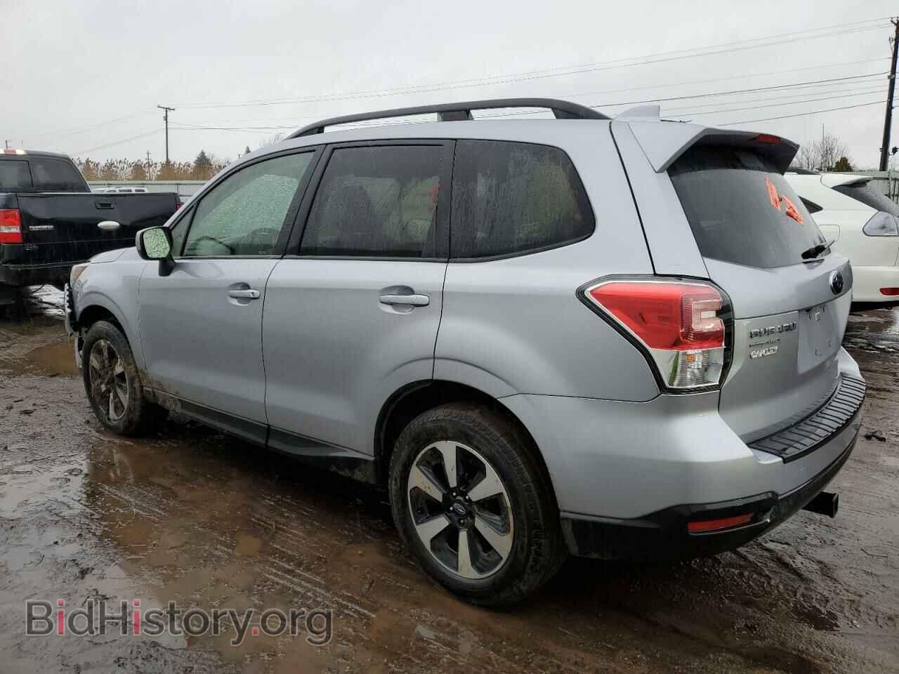 2017 SUBARU FORESTER - VIN: JF2SJAEC0HH530840 - Фото 2
