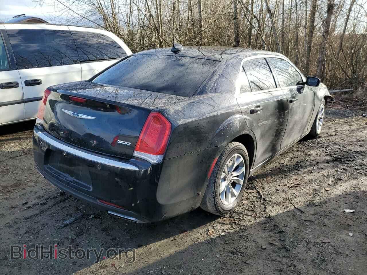 2015 CHRYSLER 300 - VIN: 2C3CCAAG1FH868295 - Фото 3
