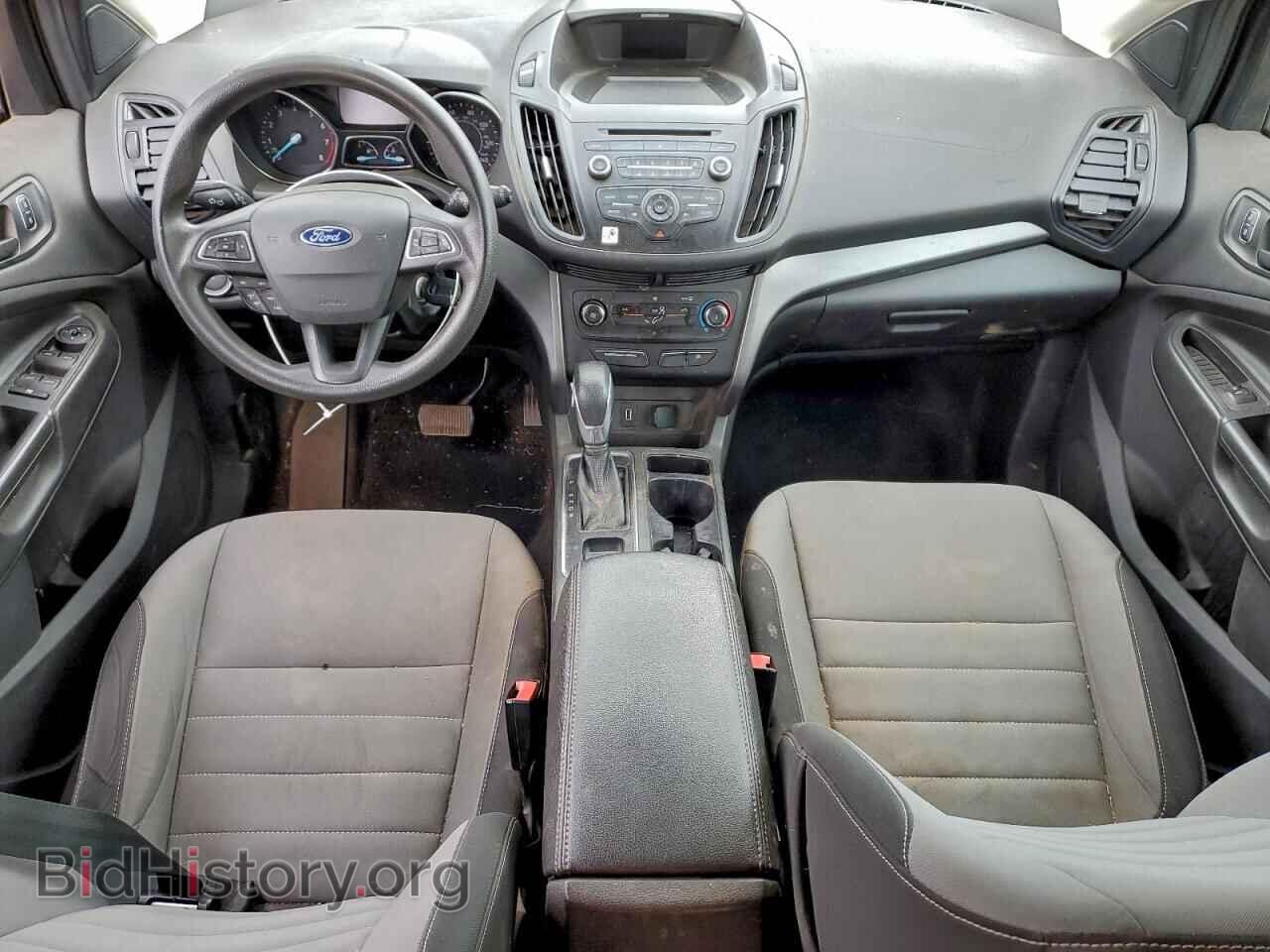 2017 Ford ESCAPE (VIN 1FMCU0F73HUD20953) — фото 13 из 24