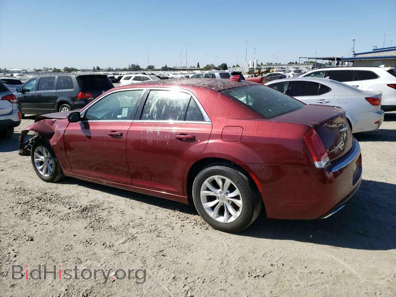2015 CHRYSLER 300 - VIN: 2C3CCAAG3FH881744 - Фото 2