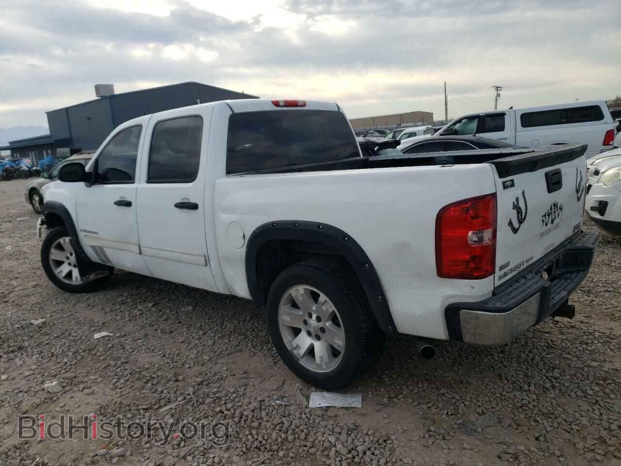 2008 GMC SIERRA - VIN: 2GTEK133X81300558 - Фото 2
