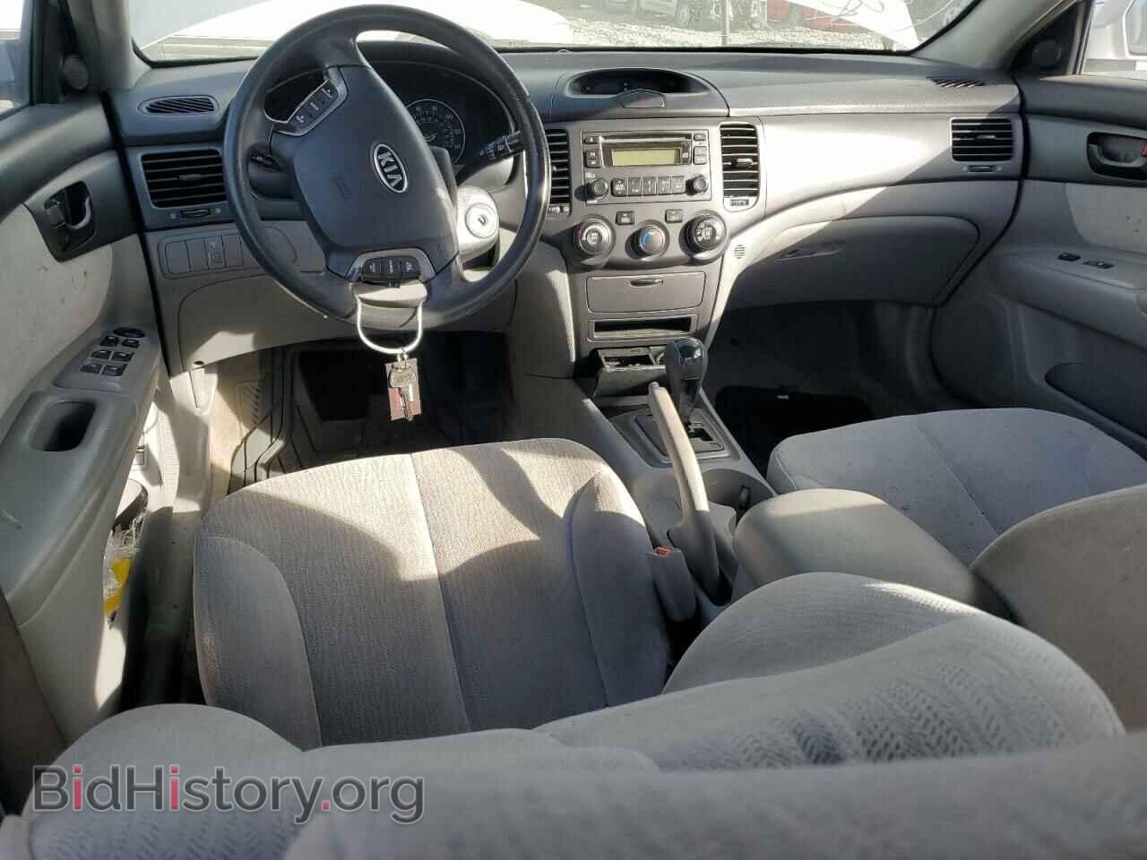 2006 KIA OPTIMA - VIN: KNAGE124965032914 - Фото 8