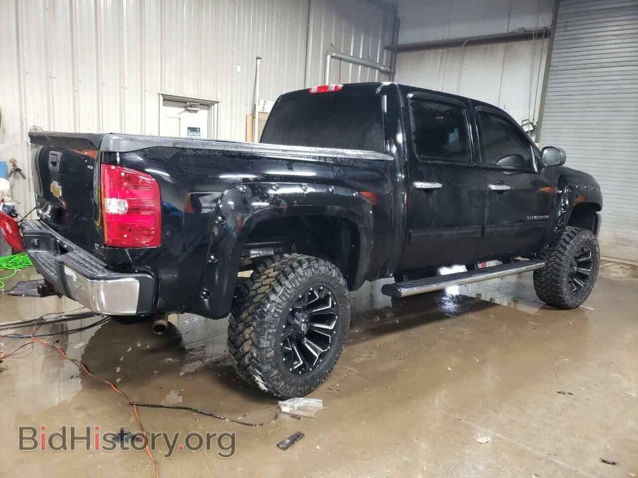 2011 CHEVROLET SILVERADO - VIN: 3GCPKSE38BG139718 - Фото 3
