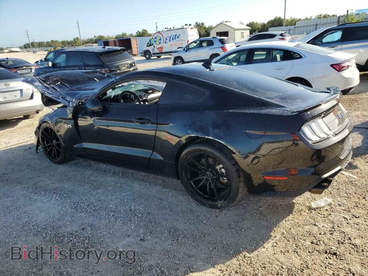 2021 FORD MUSTANG - VIN: 1FA6P8CF7M5137780 - Фото 2